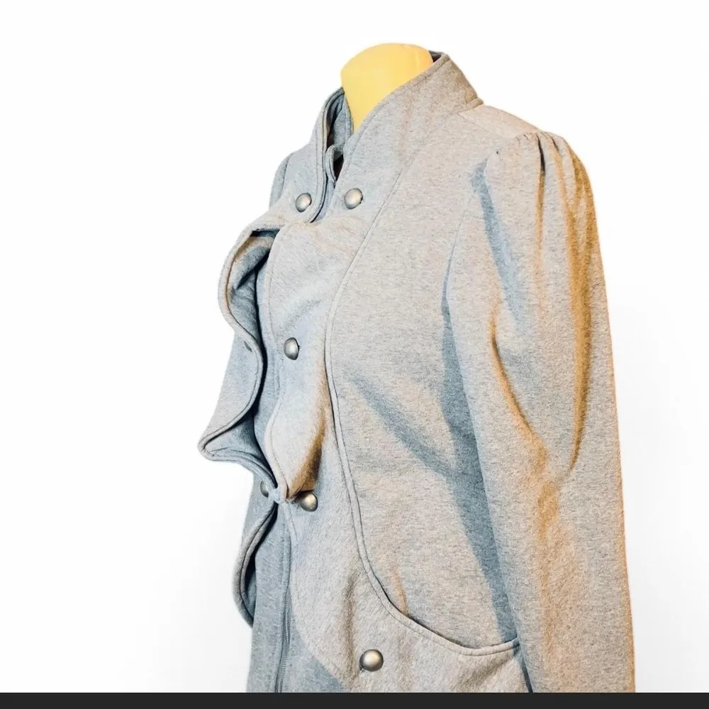 Vanity Gray Wool - Image 6