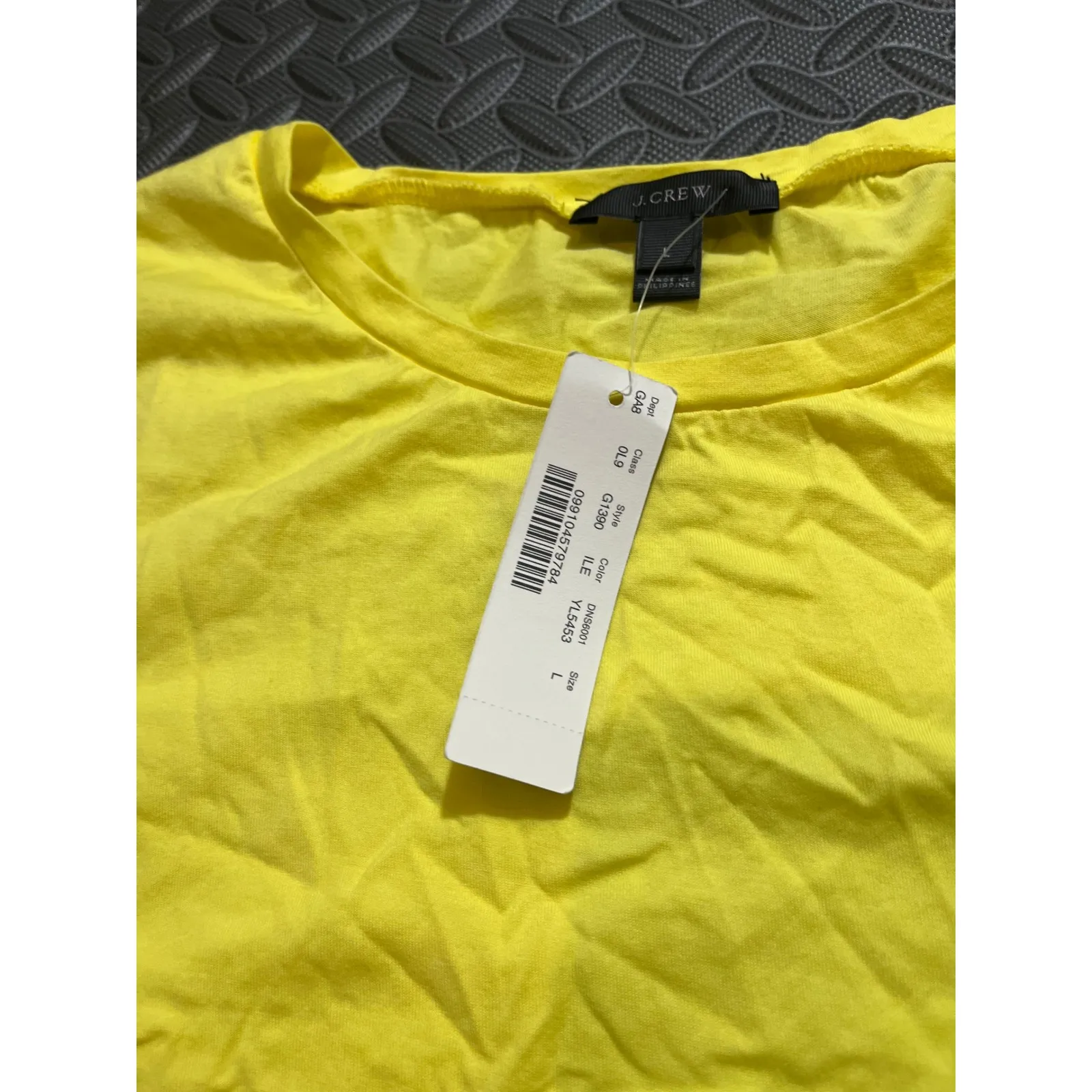 NWT J. Crew G1390 Bright Yellow Side Tie Short-Sleeve T-Shirt Size Large - Image 3
