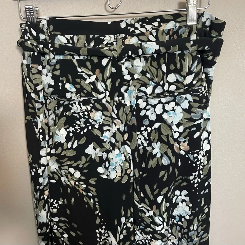 White House Black Market The Tapered Ankle Floral Dress Pants - Image 5