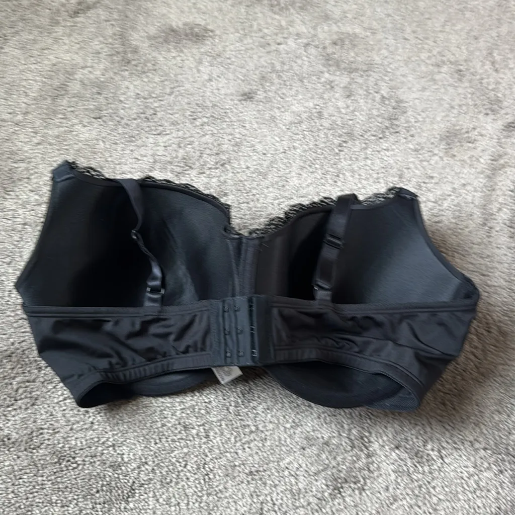 Fruit of The Loom Bra SIZE 42DD - Image 3