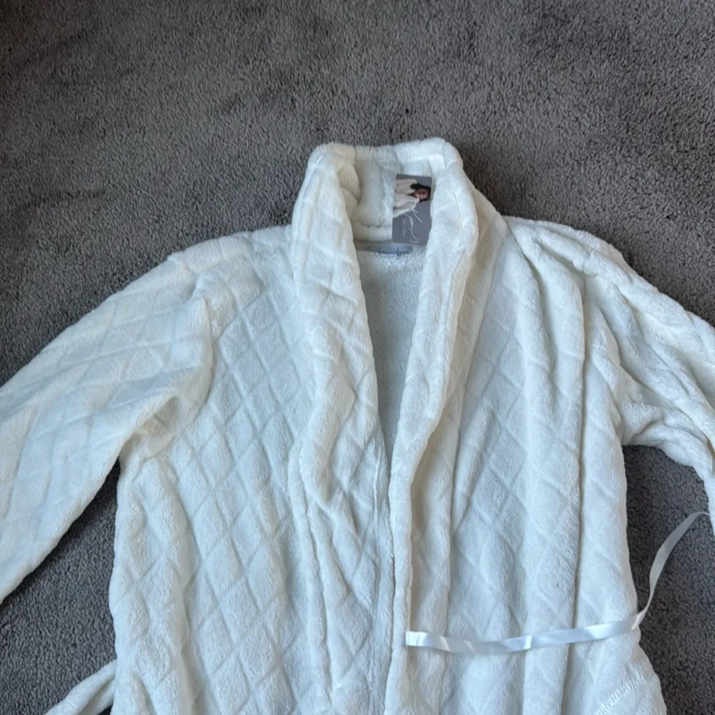 Kim Rogers Fleece Quilted Robe SIZE S - Image 2