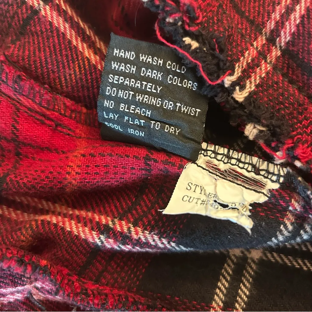 Women Royal Bones Flannel Red/Black Plaid Moto Biker Daang Goodman Vest size XL - Image 7