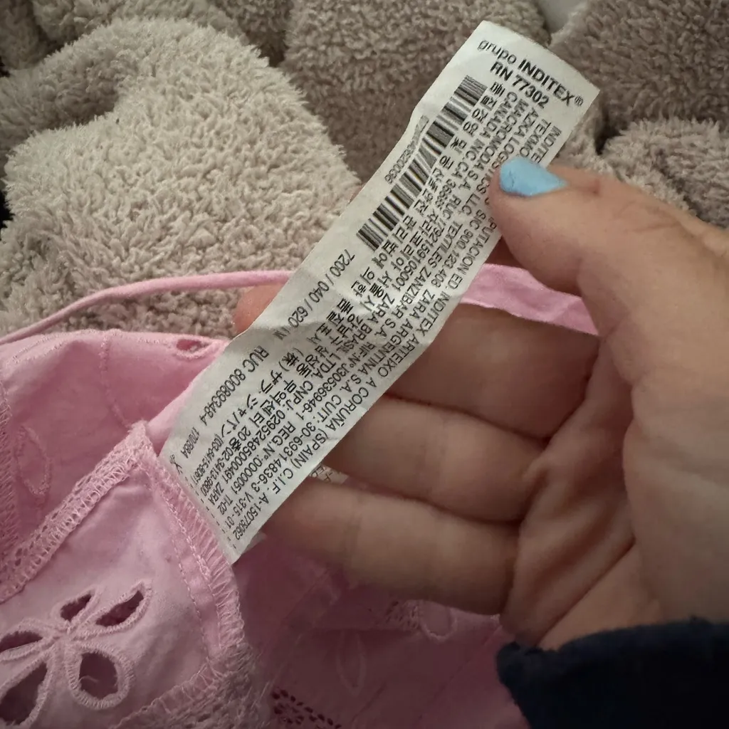 NWT Zara Pink Eyelet Crop cropped Top button front blogger fave m cut out Size M - Image 3