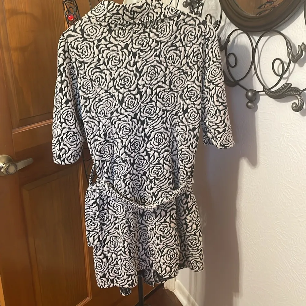 🐼🐼🐼BOGOHO 🐼🐼🐼Black and White Coat Dress Black Size L - Image 11