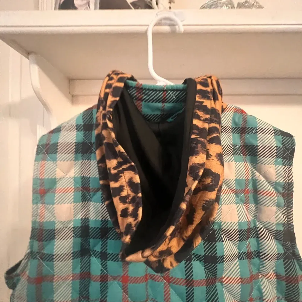 FINAL PRICE CRAZY TRAIN western style puffer vest - Image 7