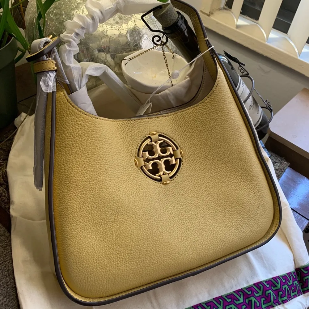 Authentic TORY BURCH Leather shoulder/Crosby bag - Image 6