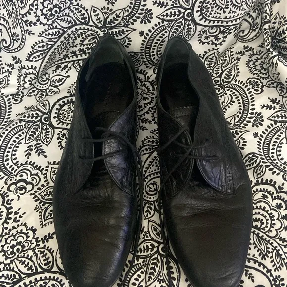 BALENCIAGA LEATHER VINTAGE LACE UP SHOES SIZE 41 - Image 2