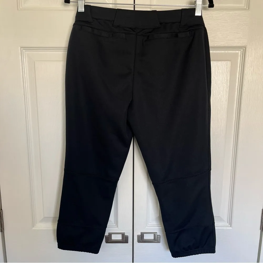 Under Armour NWT Women’s  Black Softball Fitted Pants Size S - Image 5