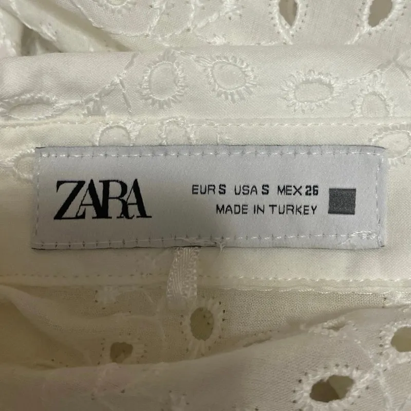 Zara White Embroidered Eyelet Long Sleeve Collar Button Up Crop Blouse Shirt S - Image 3