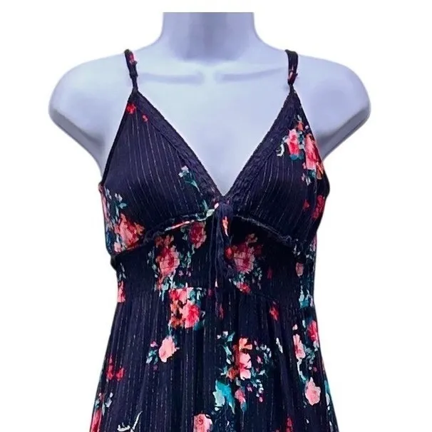 Mi Ami Maxi Dress Juniors Small Dark Romantic Florals Whimsy Fairy Travel Vacay Blue Size undefined - Image 4