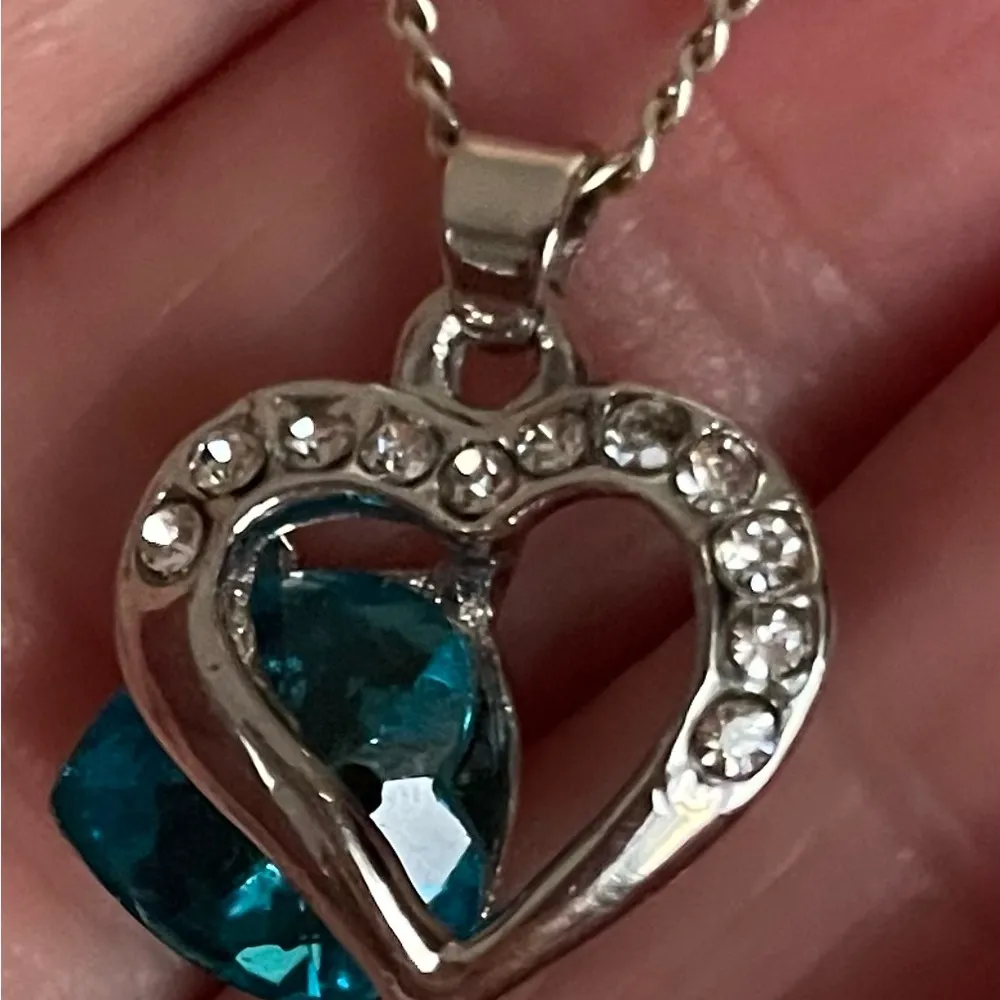 Silver and Blue Heart Necklace with imitation diamonds and Blue Stone Heart - Image 4