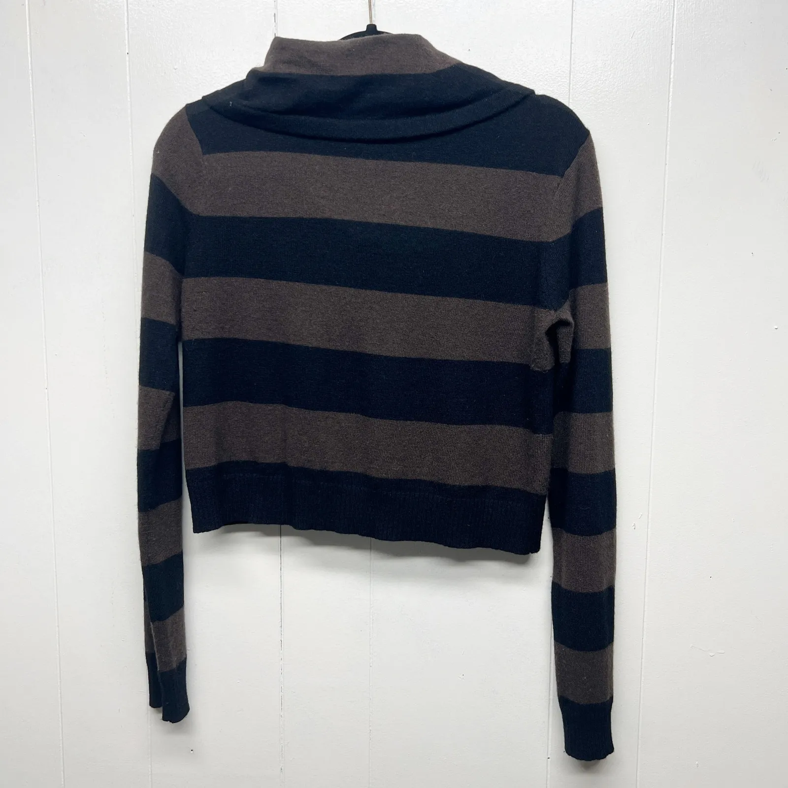 BCBG Maxazria Crop Cowl Neck Striped Women's Sweater Size Small Black & Brown - Image 4