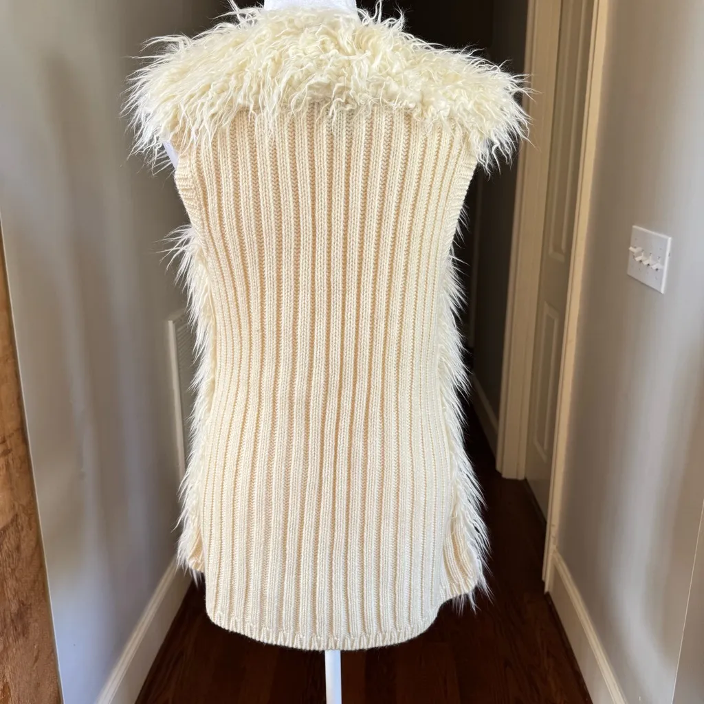 Le Chateau Ivory Cream faux fur shaggy sweater Knit Vest - Image 3