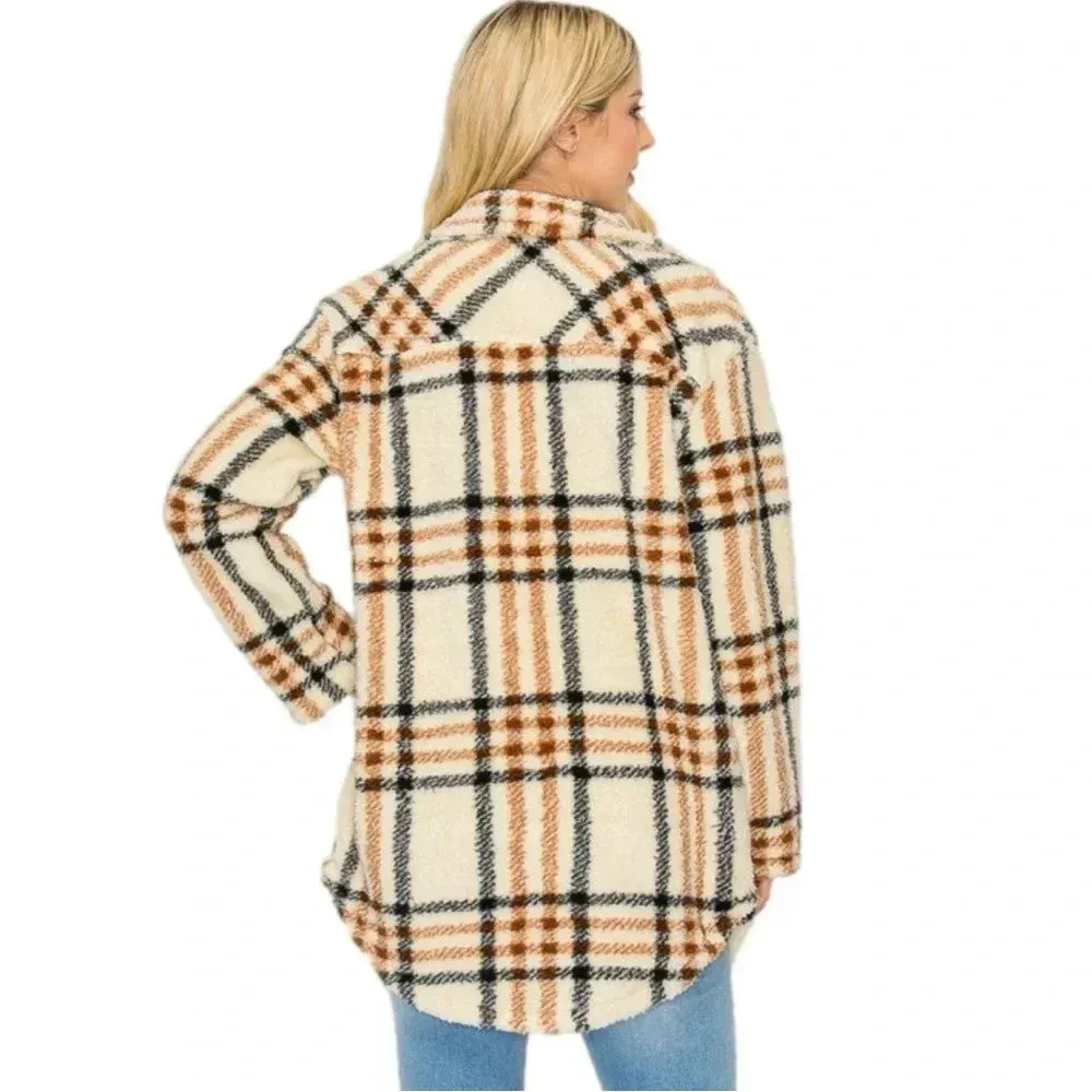 Boutique Sherpa Fleece Shacket Beige Black Plaid Button Up Long Sleeve Size L - Image 2