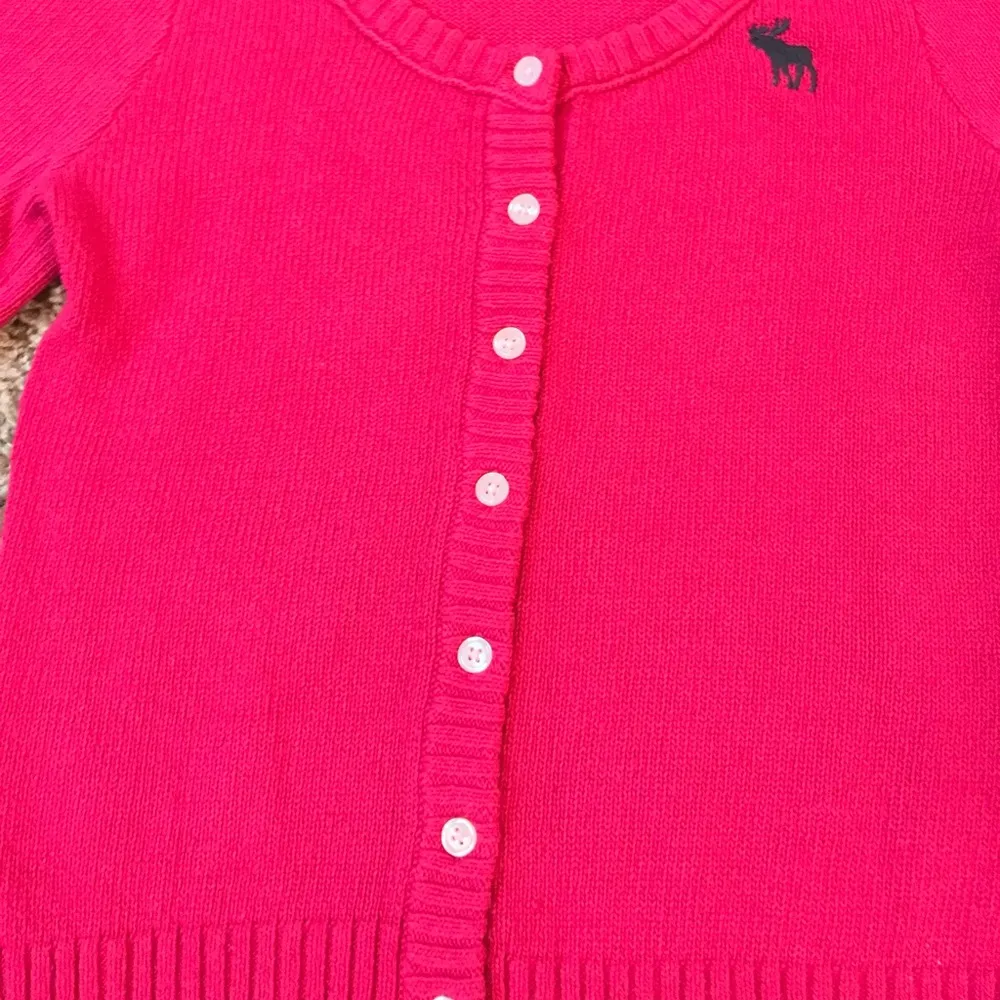 Abercrombie and Fitch vintage pink button down cardigan - Image 4