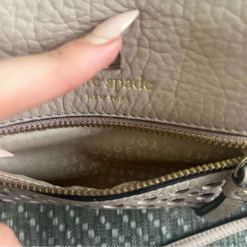 Kate Spade Perri Lane Bubble Crossbody Purse - Image 3