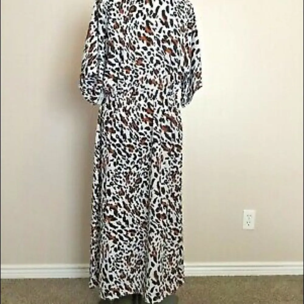 ✨ TIME AND TRU ANIMAL PRINT KIMONO ✨ White Size undefined - Image 16
