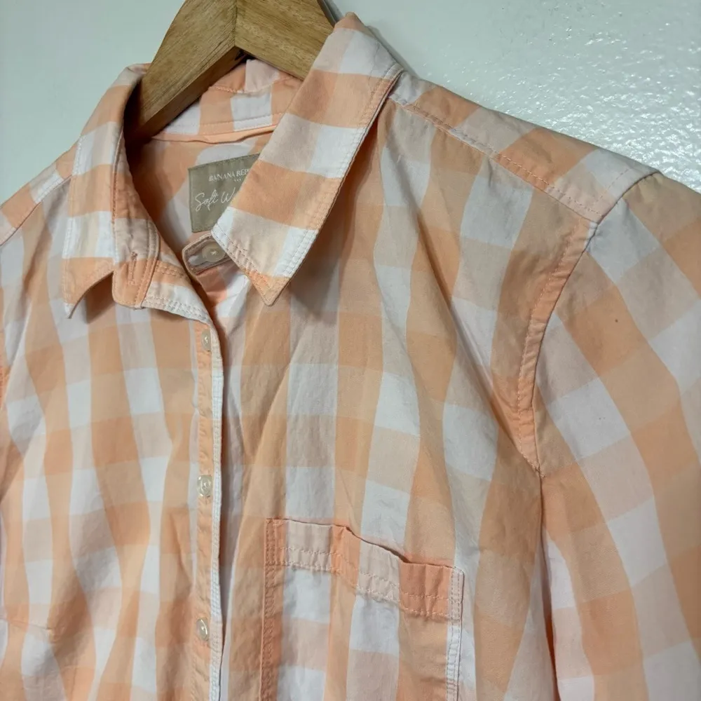 Banana Republic Women’s Gingham Plaid Soft Wash Button Down Shirt Size S - Image 2