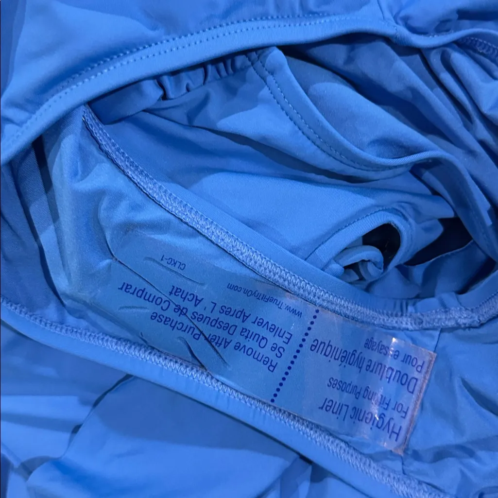 NWT $130 La Blanca Off the Shoulder Ruffle One-Piece Swimsuit 16, CAPRI BLUE - Image 6