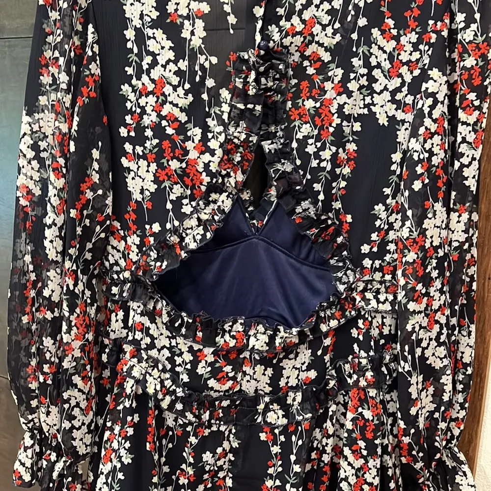 Navy ruffled open back dress. - Image 4