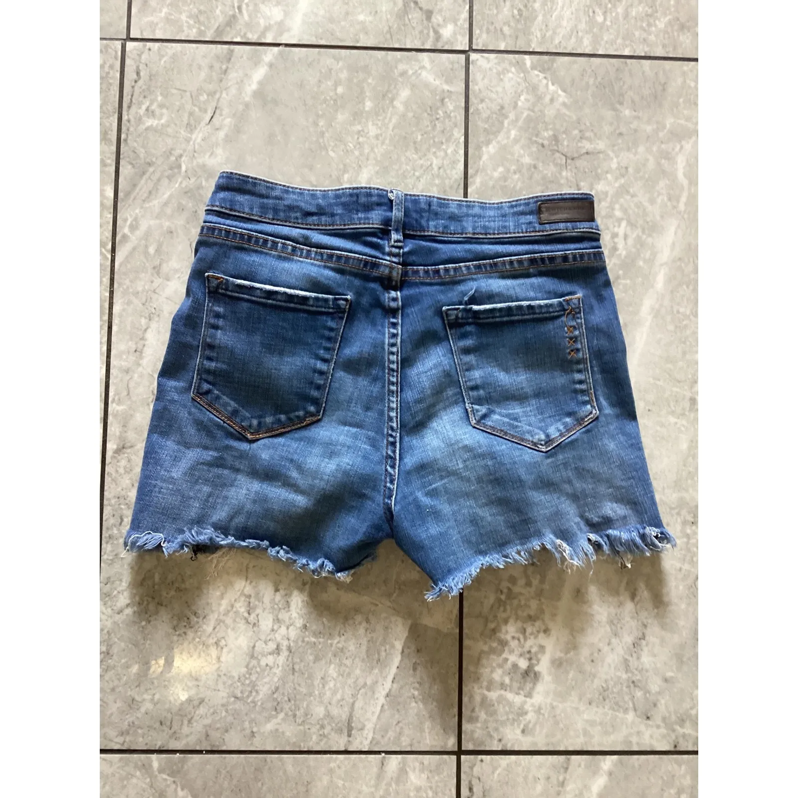 Scotch Soda Amsterdam Blauw Distressed Denim Frayed Hem High Waisted Shorts - Image 2