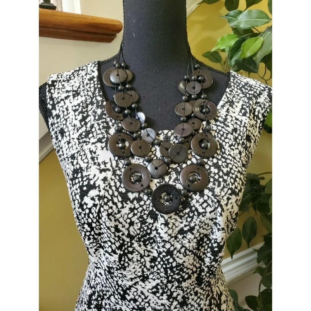 Sandra Darren Dress Size 14 Sleeveless Sheath - Image 4