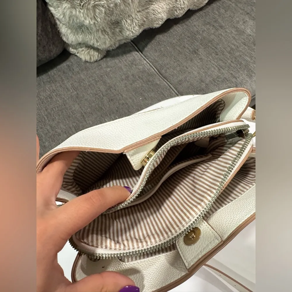 NANETTE LEPORE Tan and White Crossbody Bag✨ - Image 7