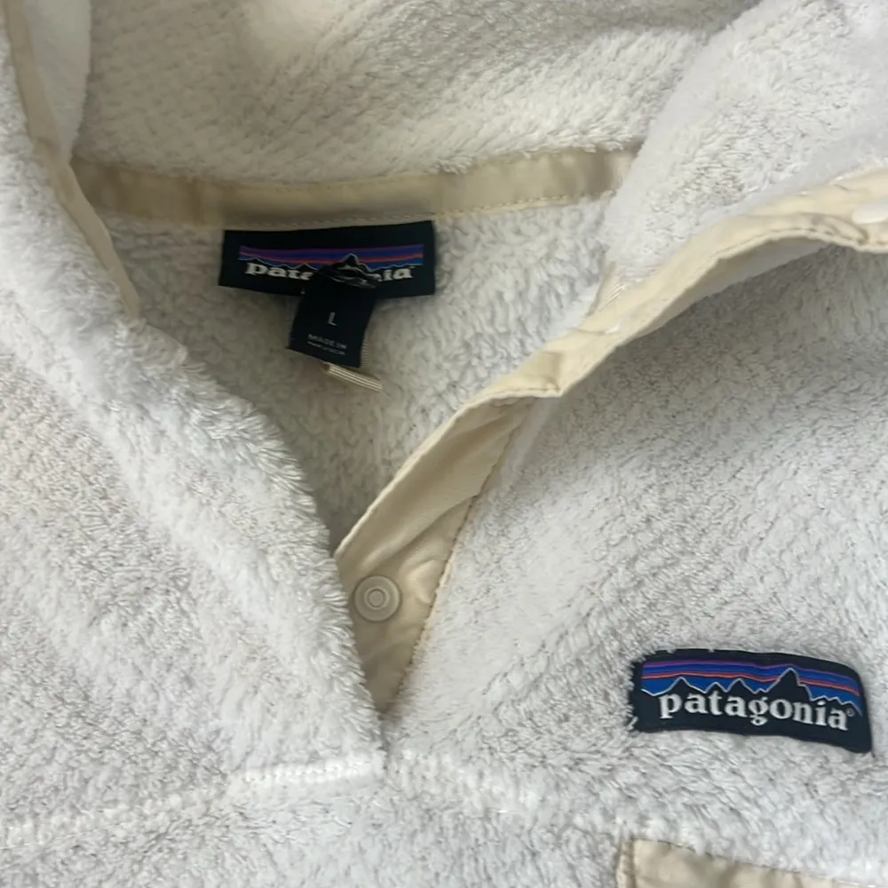 Patagonia Women's Re-Tool Snap-T® Pullover in Raw Linen Size Large - Image 2