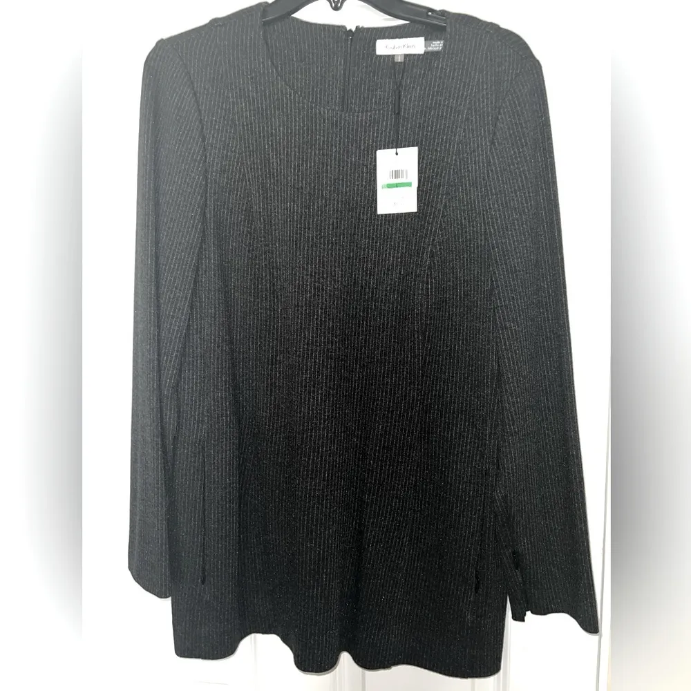 Calvin Klein NWT  Long Sleeve Top - Image 4
