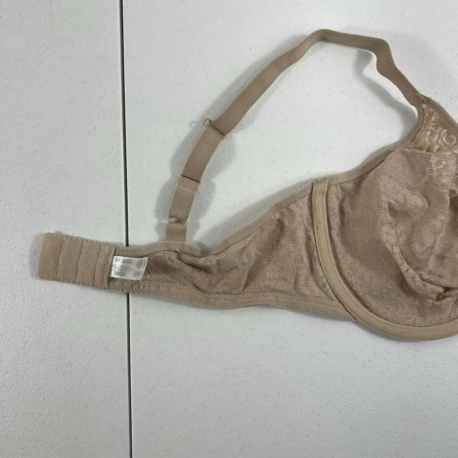 Wacoal 38D Halo Lace Molded Underwire Bra #851205 Nude Beige Unlined Seamless - Image 11