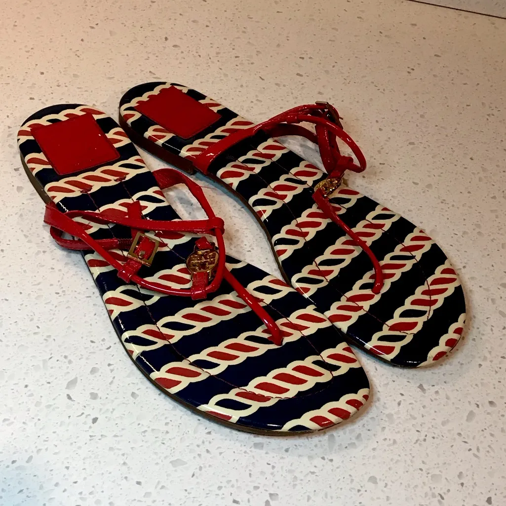 Tory Burch Red and Navy Sandals - Image 6