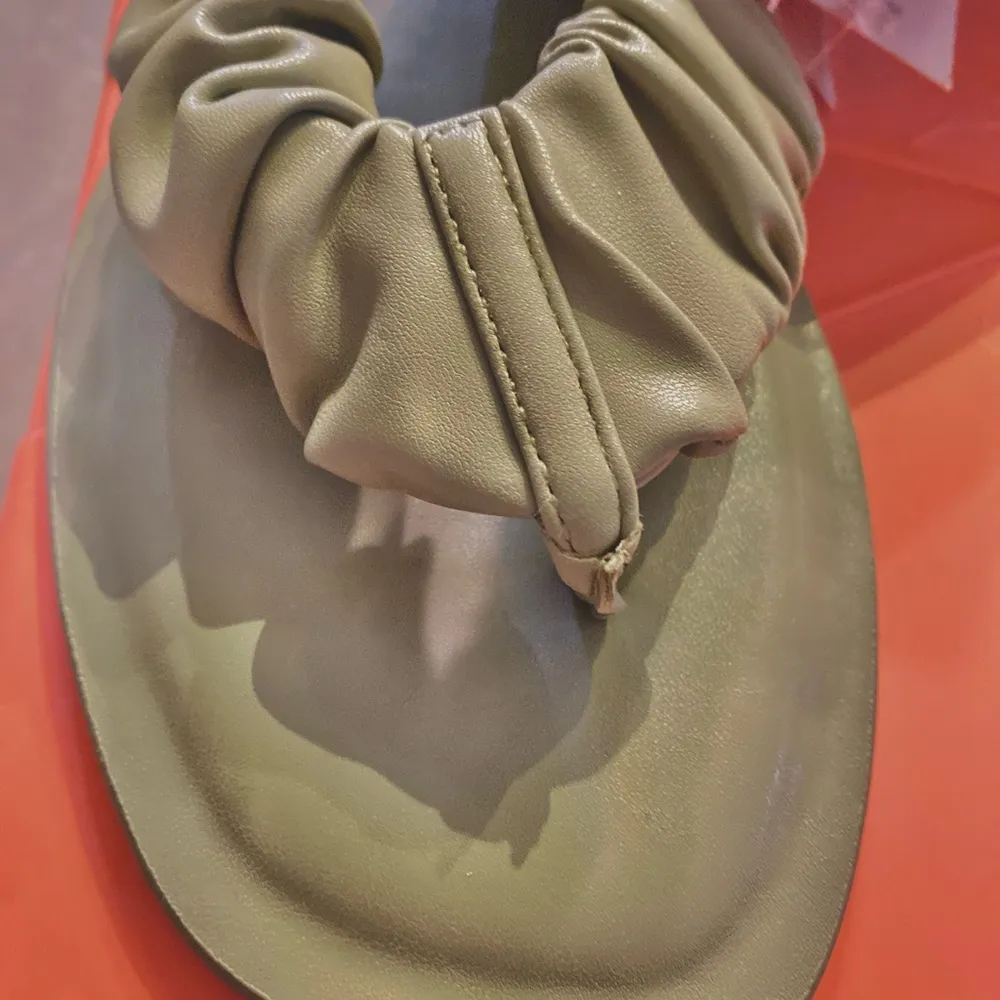 NWT A New Day Sandals | Color: Olive Green Size: 8 - Image 3