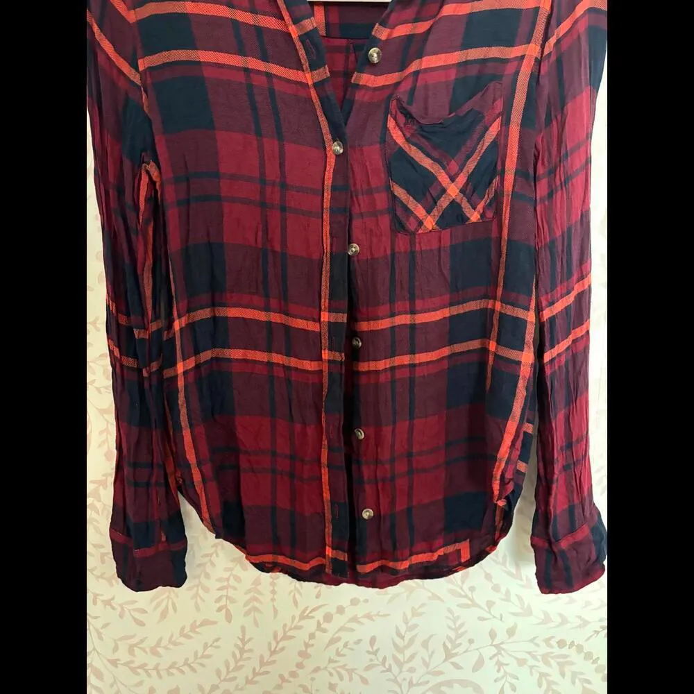DISCOUNT SHIPPING! EUC Abercrombie & Fitch Women's Plaid Button-Up Shirt - Image 3