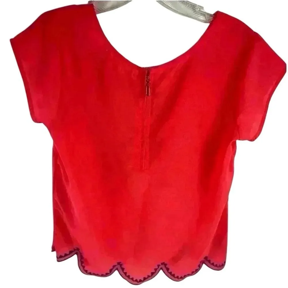 Between Me & You Hot Pink Short Sleeve Blouse w/ Navy Detail small Scalloped Hem - Image 8