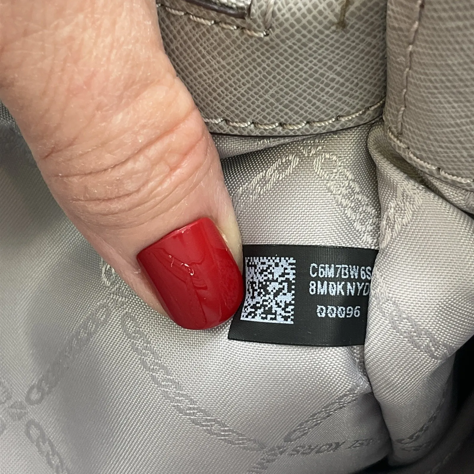 Michael Kors Light Gray Saffiano Leather Jet Set 3 With Compartments - Image 10