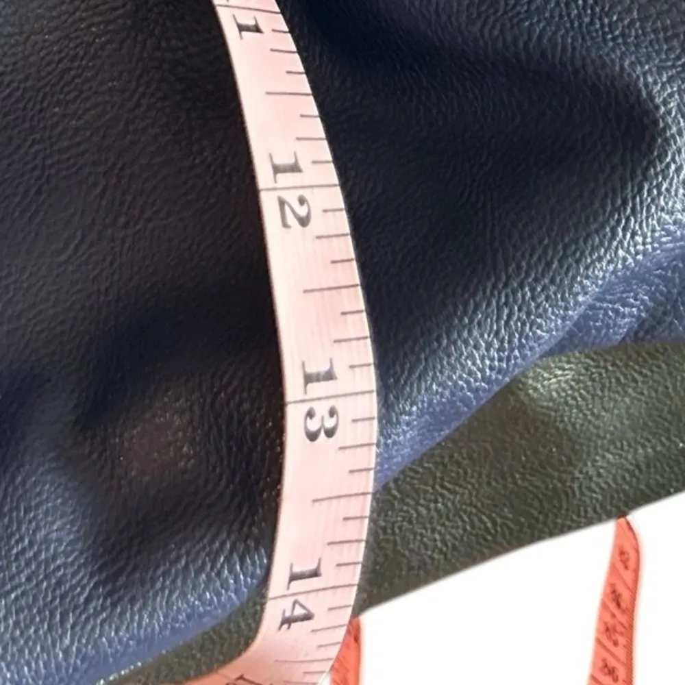 Steve Madden Women's blue Leather Shoulder Bag Gold Hardware‎ - Image 11