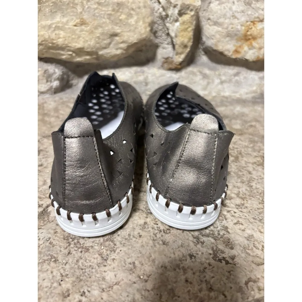 ERIC MICHAEL Bronze Laser Cut Slip On Leather White Sole Espadrille Shoes 38/7.5 - Image 5