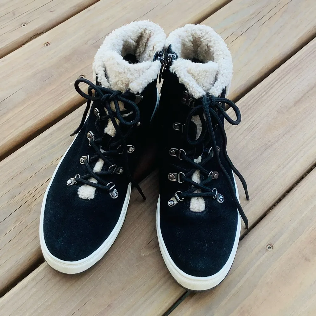 Ladies BLONDO booties- warm and CUTE🖤🤍🖤 - Image 2