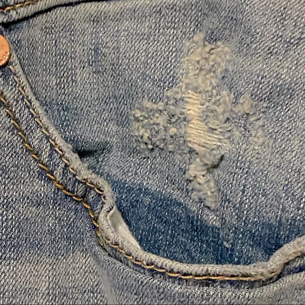 Torrid Boyfriend Jeans Light Wash‎ Ripped and Repaired Destruction #11079495 10R - Image 7