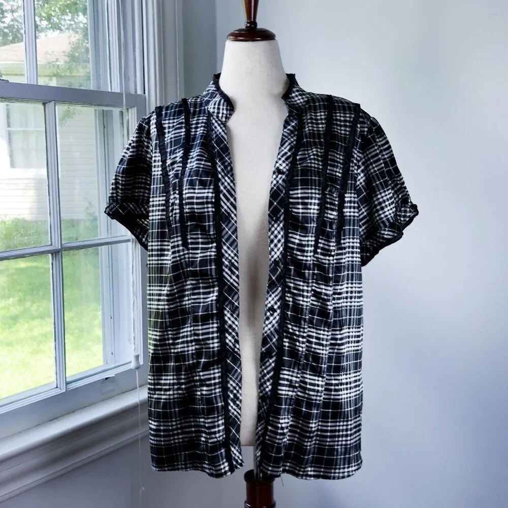 Antilia Femme Stretch Button Up Puff Sleeve Top Plus Size 3X Black and White - Image 5