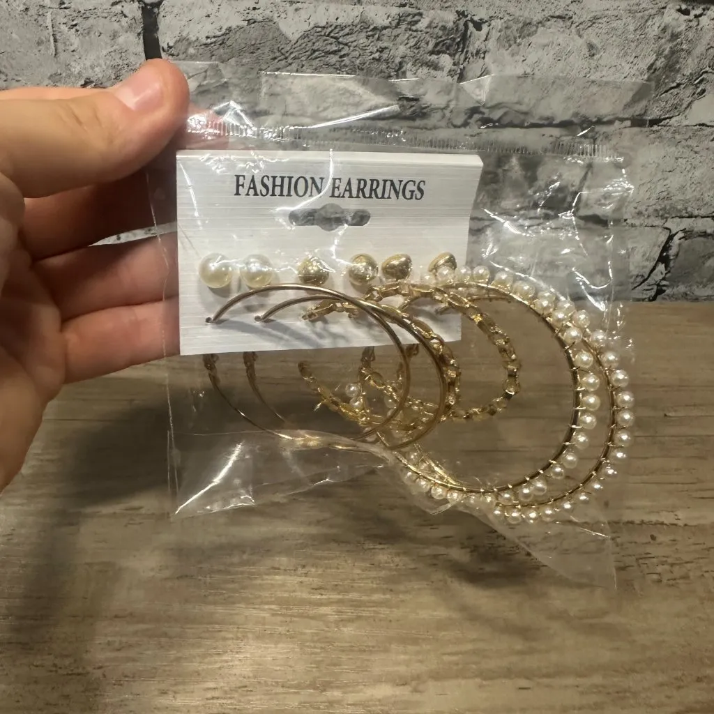 EUC Fashion Earrings Full Set ( 3 Studs, 3 Medium/ Large Hoops) Gold - Image 3