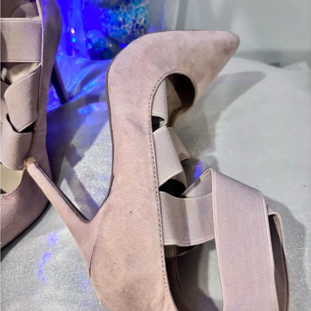 Wild Diva Nude/Blush Pointed-Toe Heels – Size 6 - Image 4
