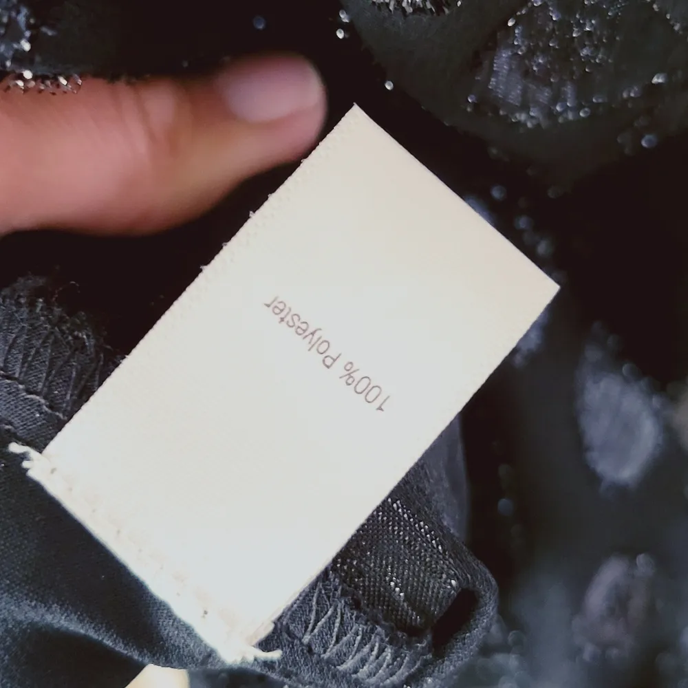 Jennifer Lopez black surplice blouse size large - Image 9