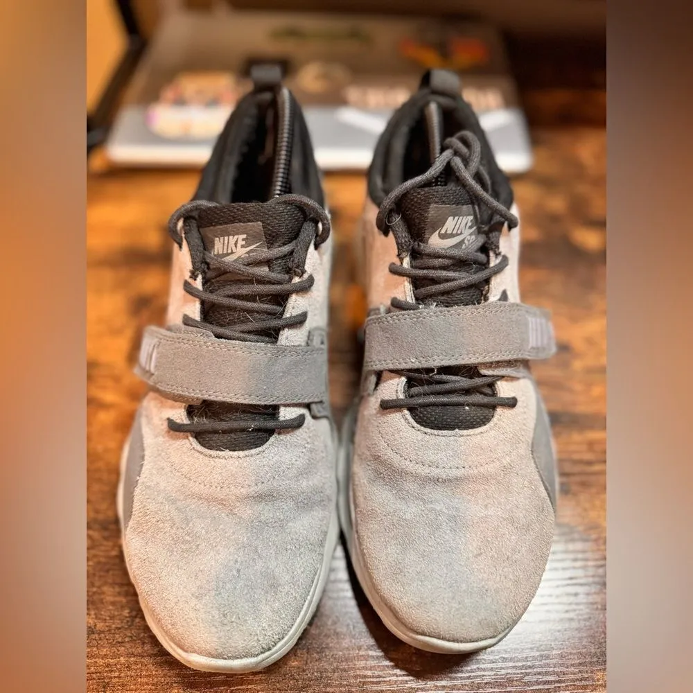 Nike SB Trainerendor‎ Suede Low Cool Grey Black Wolf Grey Size 9 - Image 10