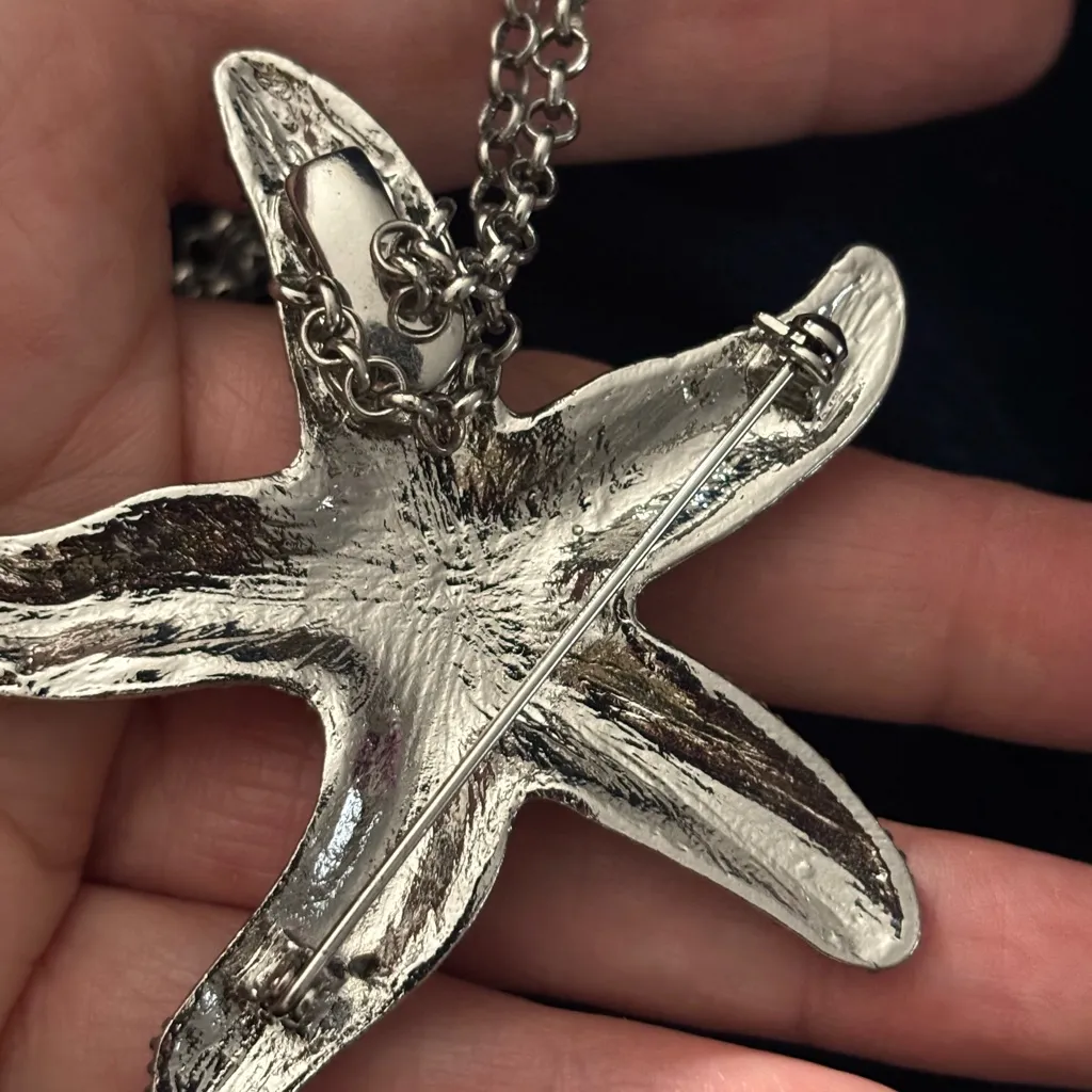 Sparkling Starfish Pendant Necklace . Chico’s Starfish Necklace brand new - Image 2