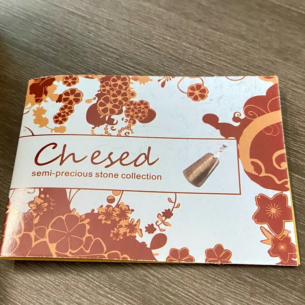 Chesed Semi - Image 2