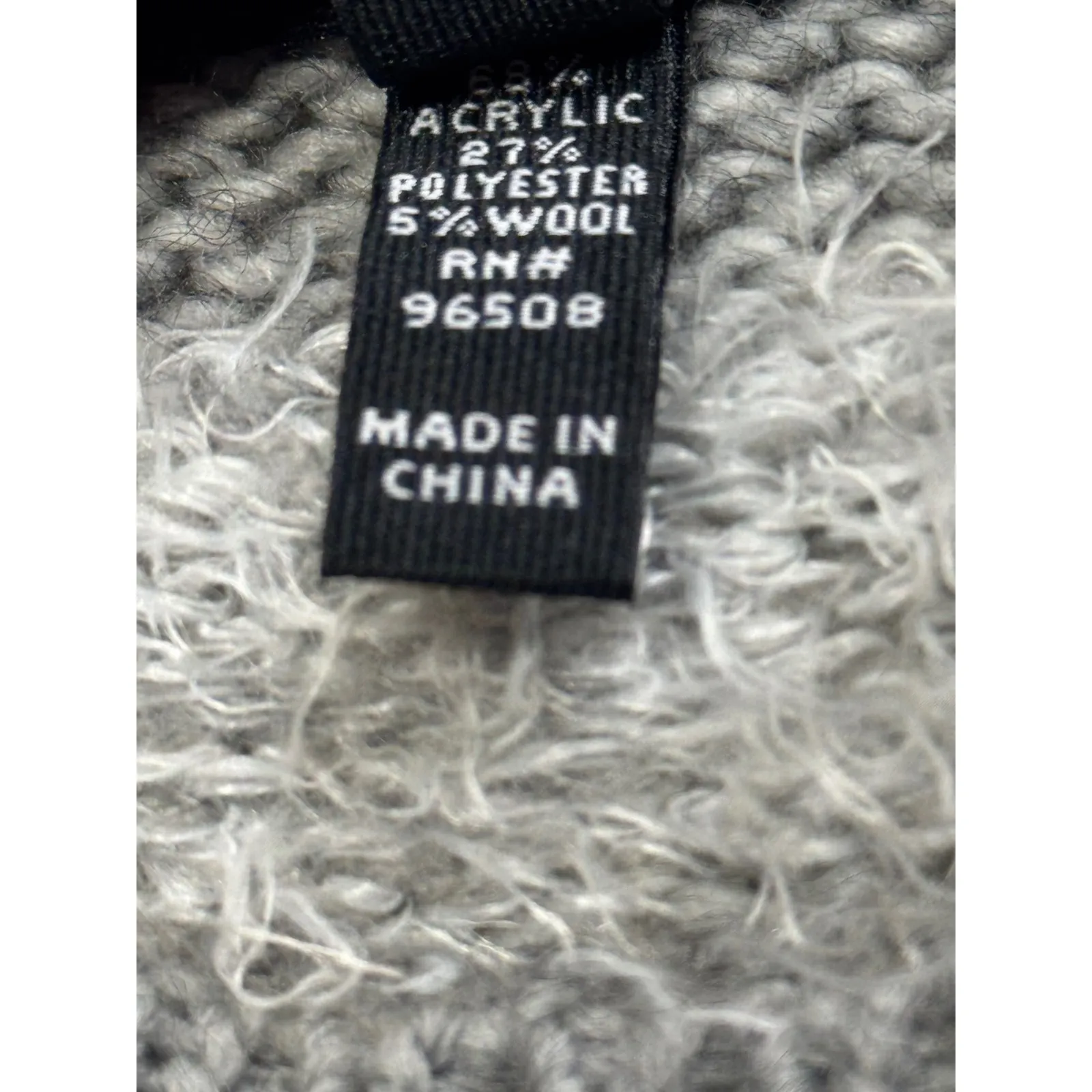 F.A.N.G Striped Sweater Fuzzy‎ Knit Pullover Gray White Soft Cozy Size M Size M - Image 4