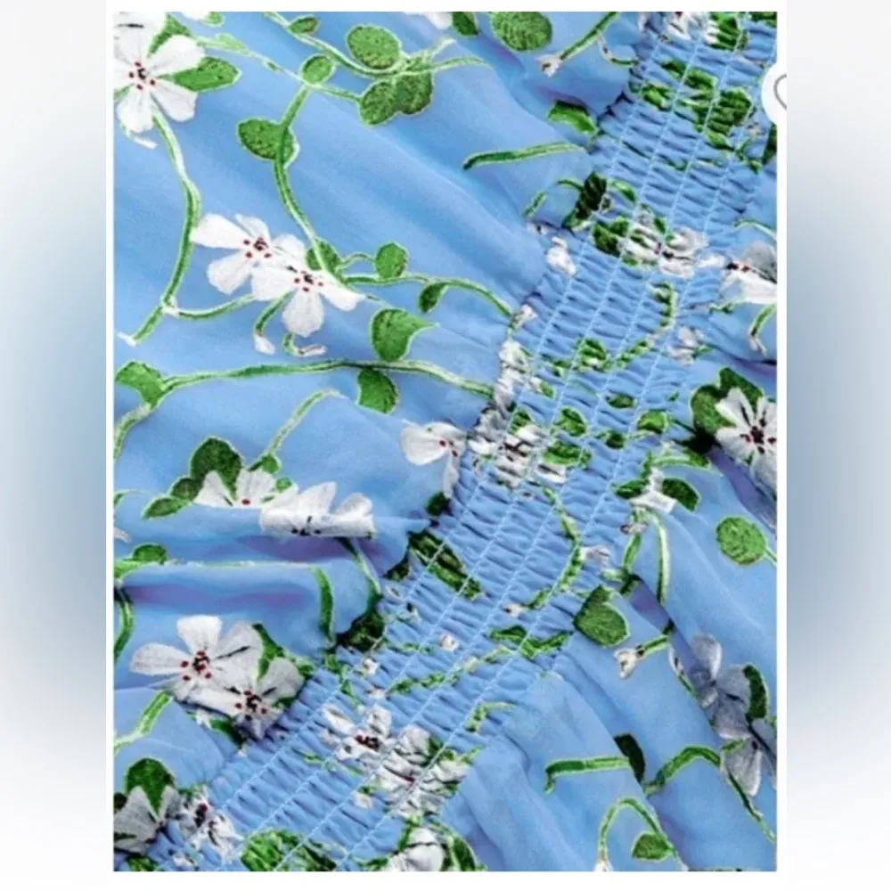 Alice + Olivia Cerulean Blue Floral Adaline Smocked Popover Dress Size 12 Silk - Image 5