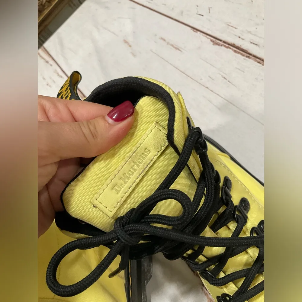 DR. MARTENS COMBS W YELLOW NYLON AND RUBBER BOOTS - Image 7