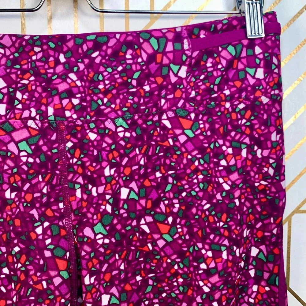 Lululemon‎ Real Quick Crop Paradise Camo Regal Plum - Image 5